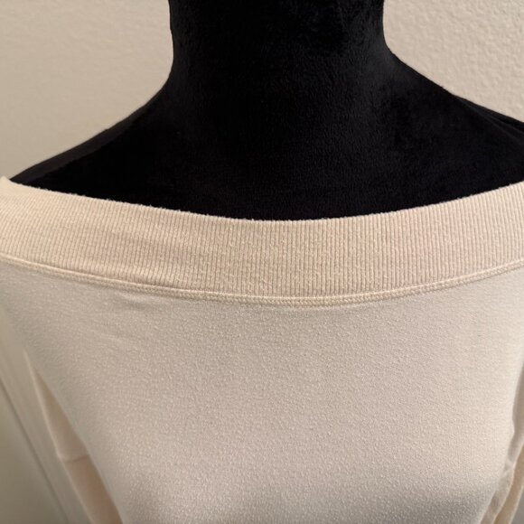 Athleta Studio Barre Sweatshirt Size M with Thumbholes - Picture 3 of 6